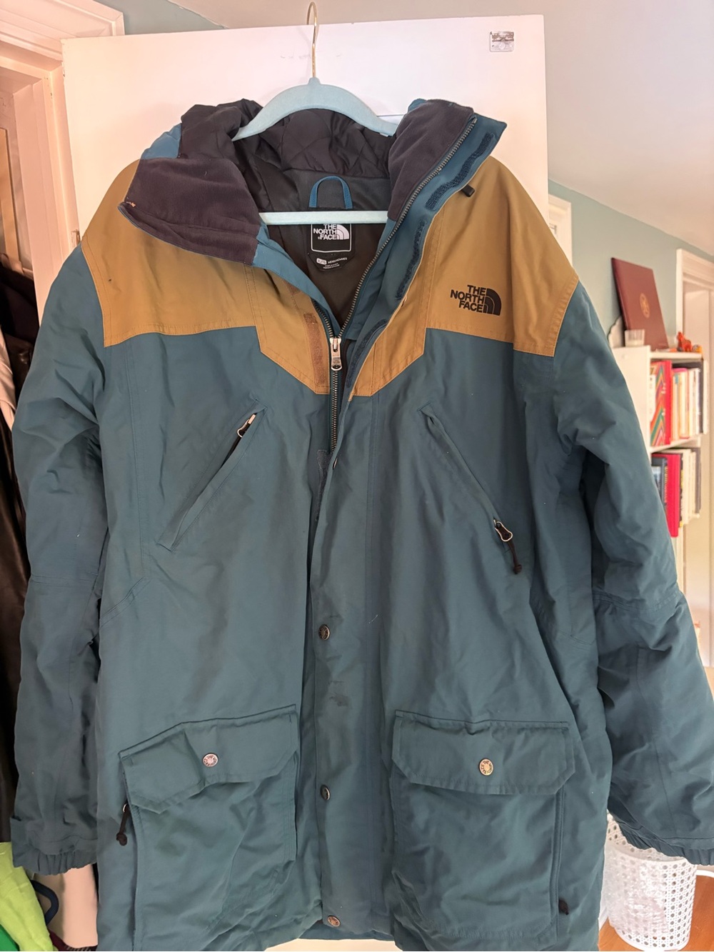 The North Face Teal and Brown Men’s Insulated Hooded Jacket